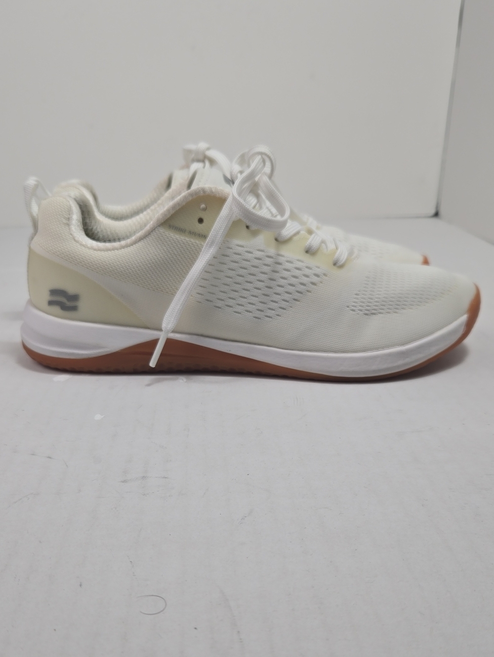 Haze MVMNT Movement CrossFit Trainer Shoes Men's sz Sz7.5 W=9 1010502206 White